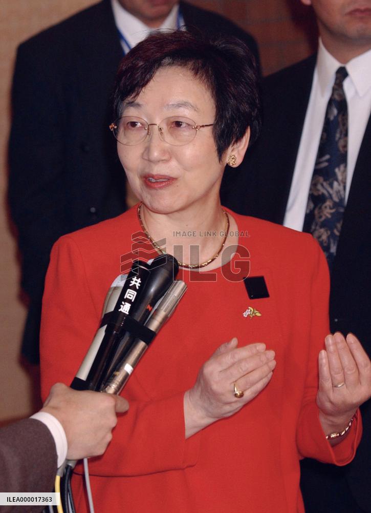 Japan to urge Iraq to act to dispel weapons concern