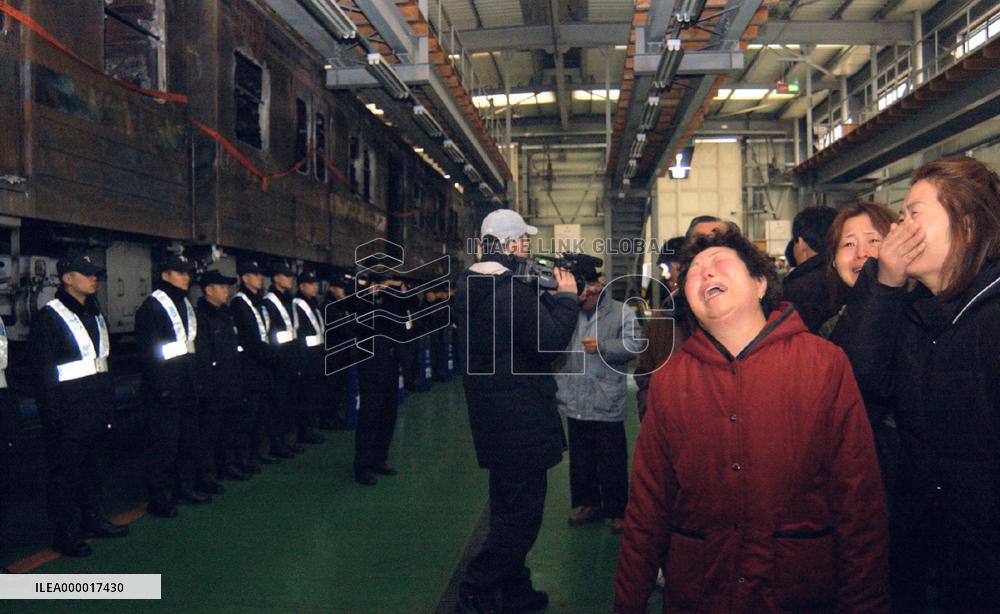 (4)Death toll rises in S. Korea subway fire