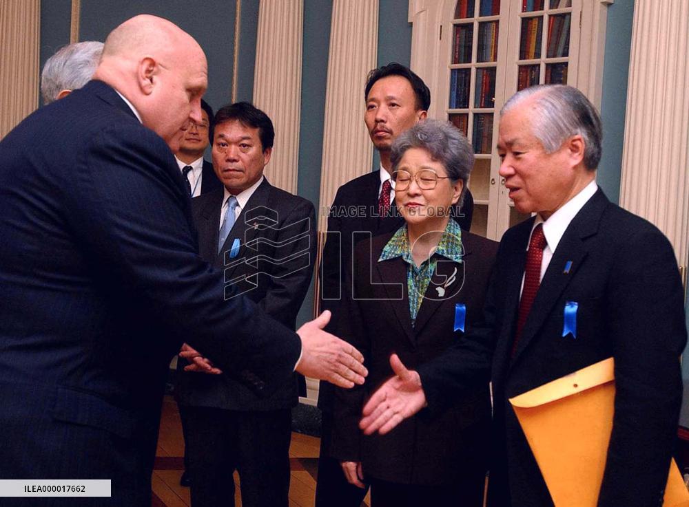 Abductees' kin urge U.S. for support on N. Korea sanctions
