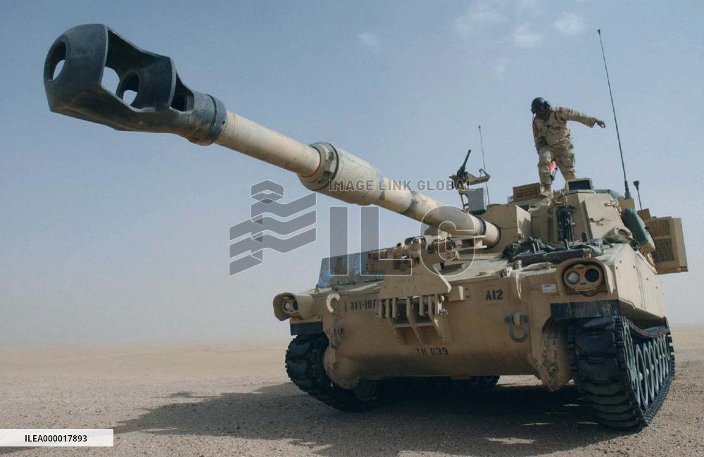 Readying for war in Iraqi border 2