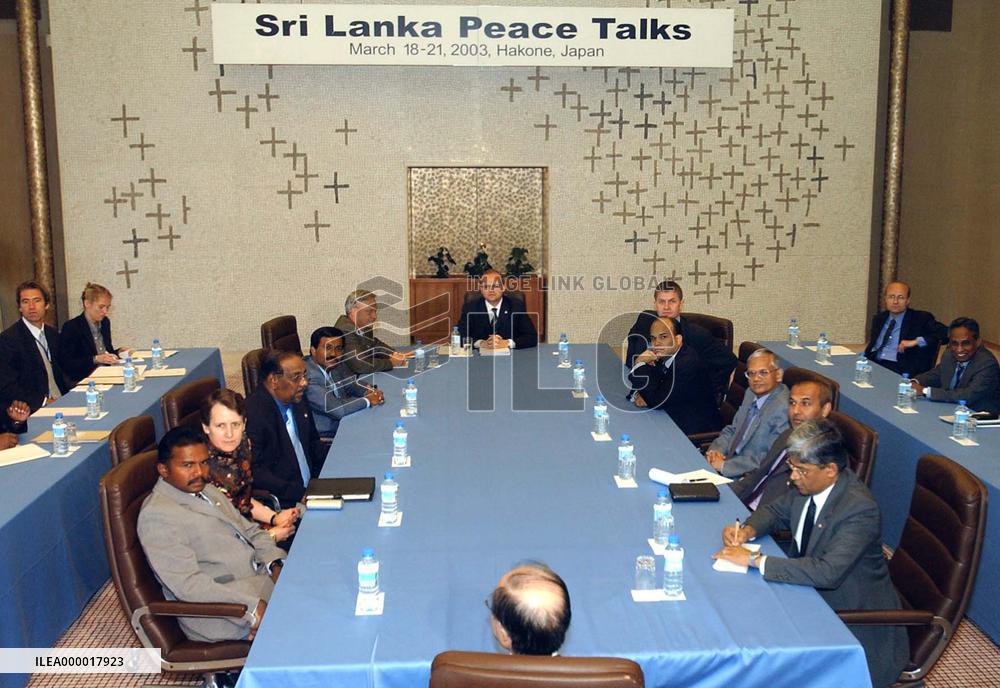 (3)Sri Lankan peace talks begin in Japan