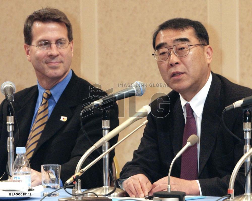 Seiyu accepts 5 Wal-Mart execs as board members