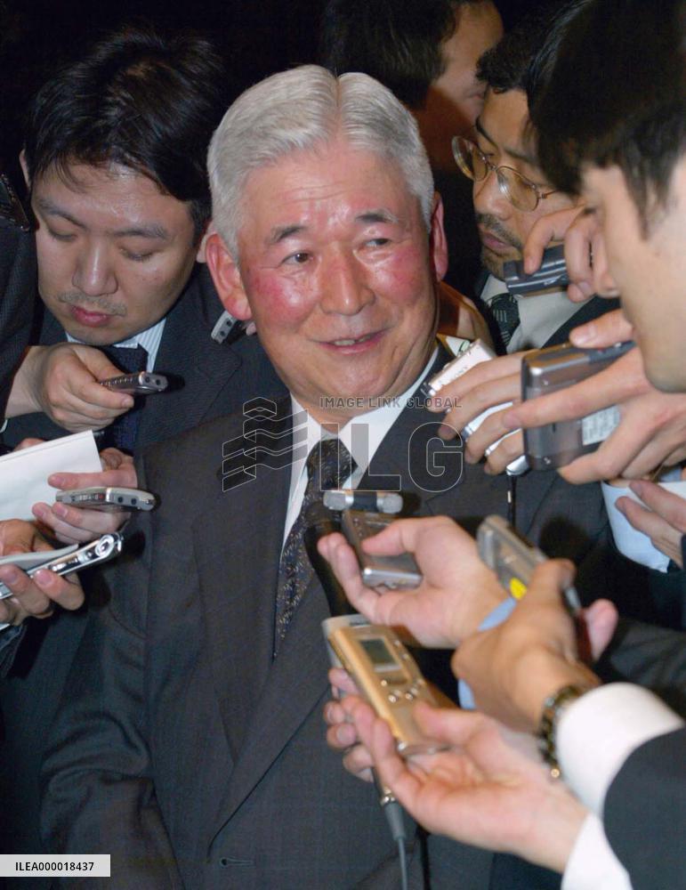 Gov't, BOJ to pay close attention to Iraq war, SARS: Fukui