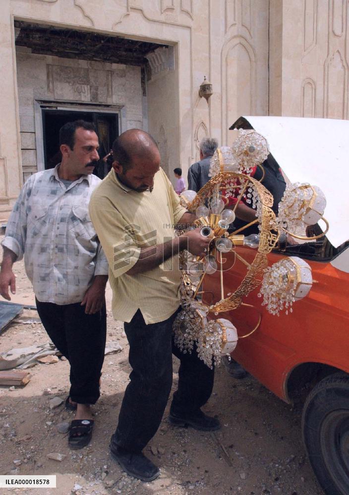 (19)Photos on Baghdad scene