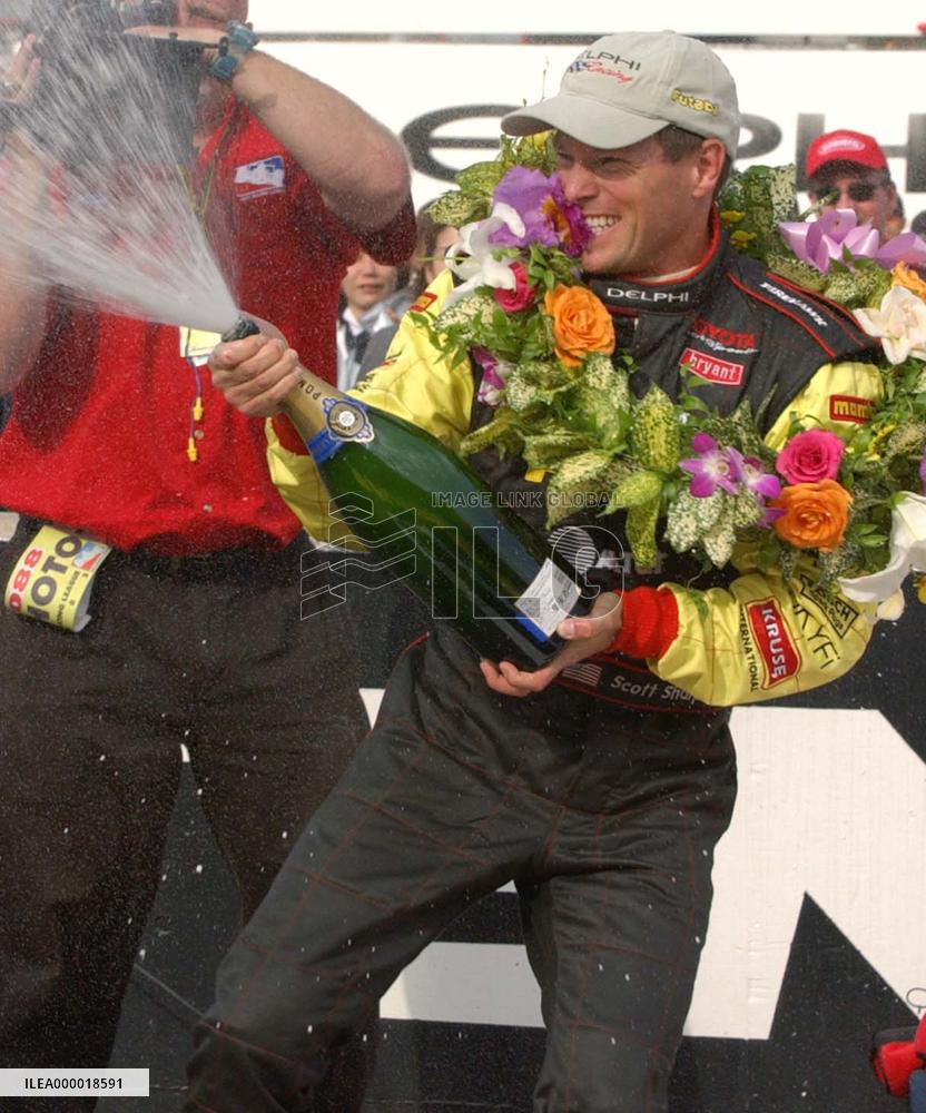 (2)Scott Sharp wins Indy Japan 300