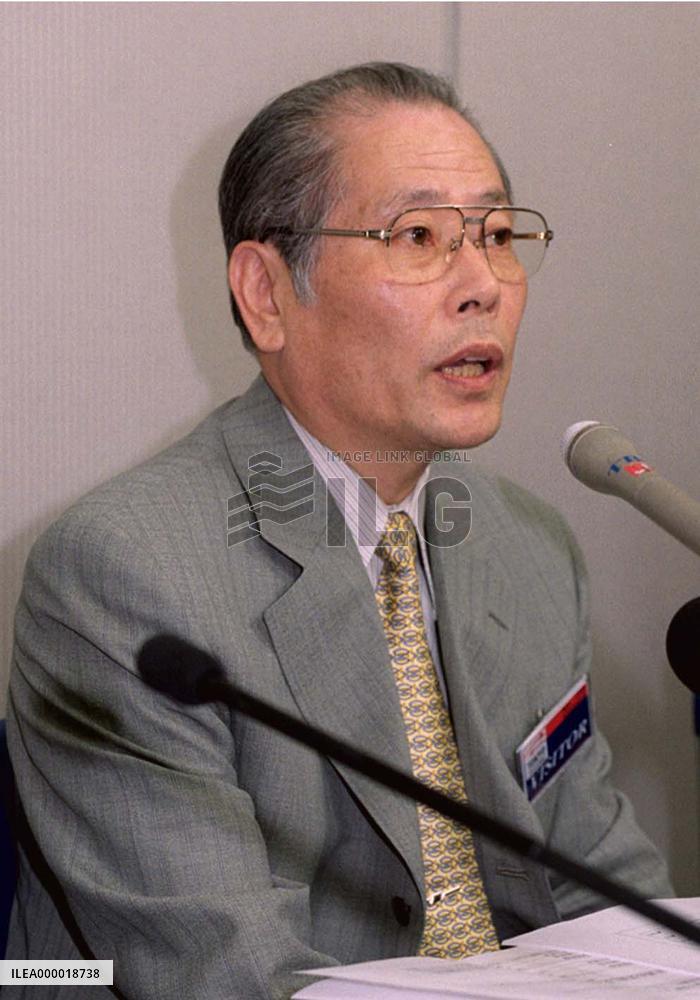 Daiei sees revenues dragged down by reforms