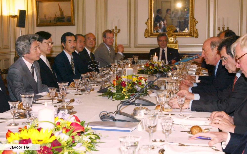 (3)Koizumi meets Simitis