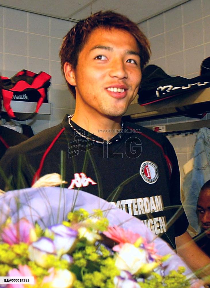 Japan's Ono voted Asian 2002 Player of Year