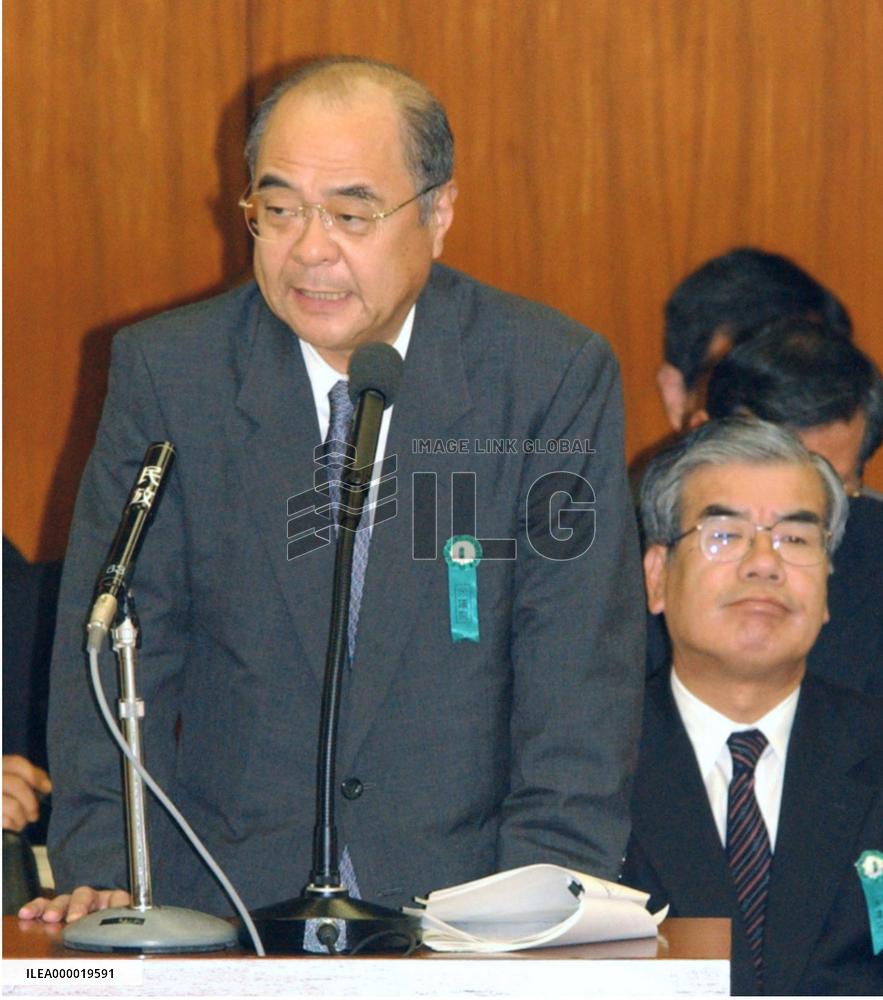 Former Reason president offers apology