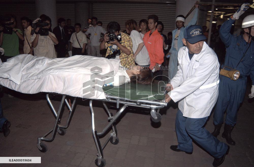 (2)Dozens of baseball fans involved in skirmish