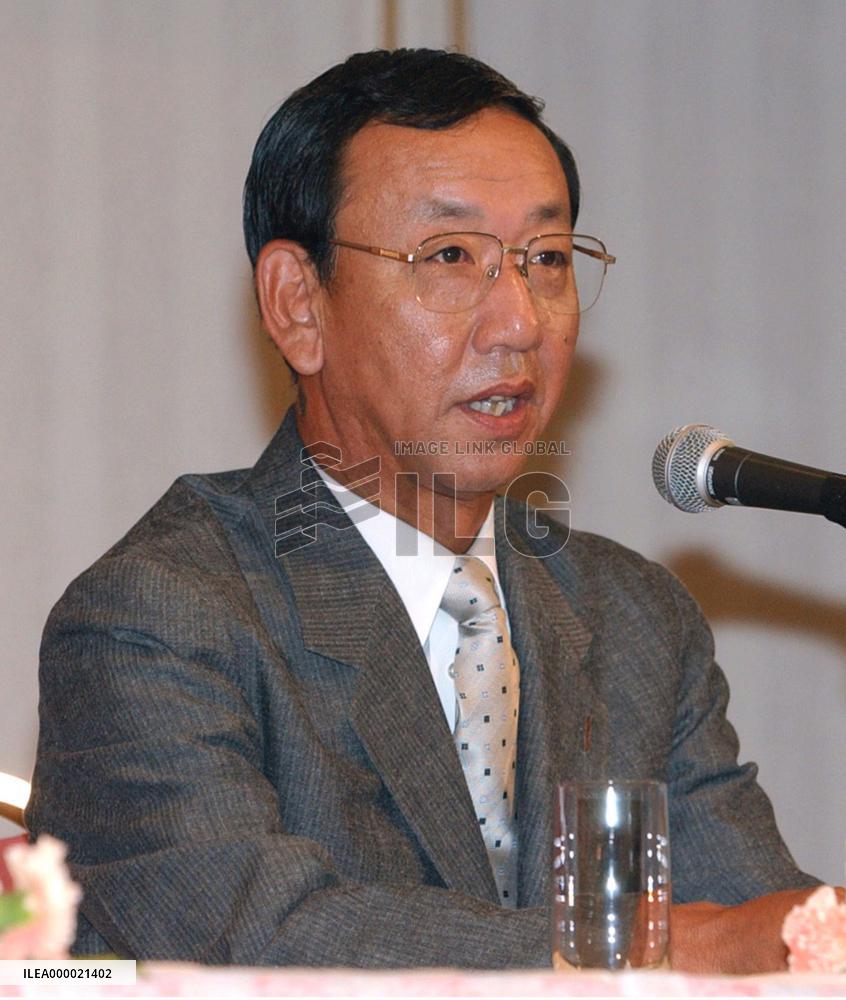 (2)Hara to step down as Yomiuri manager