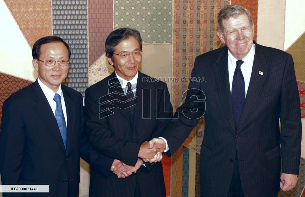 Japan, U.S., S. Korea continue policy coordination on N. Korea