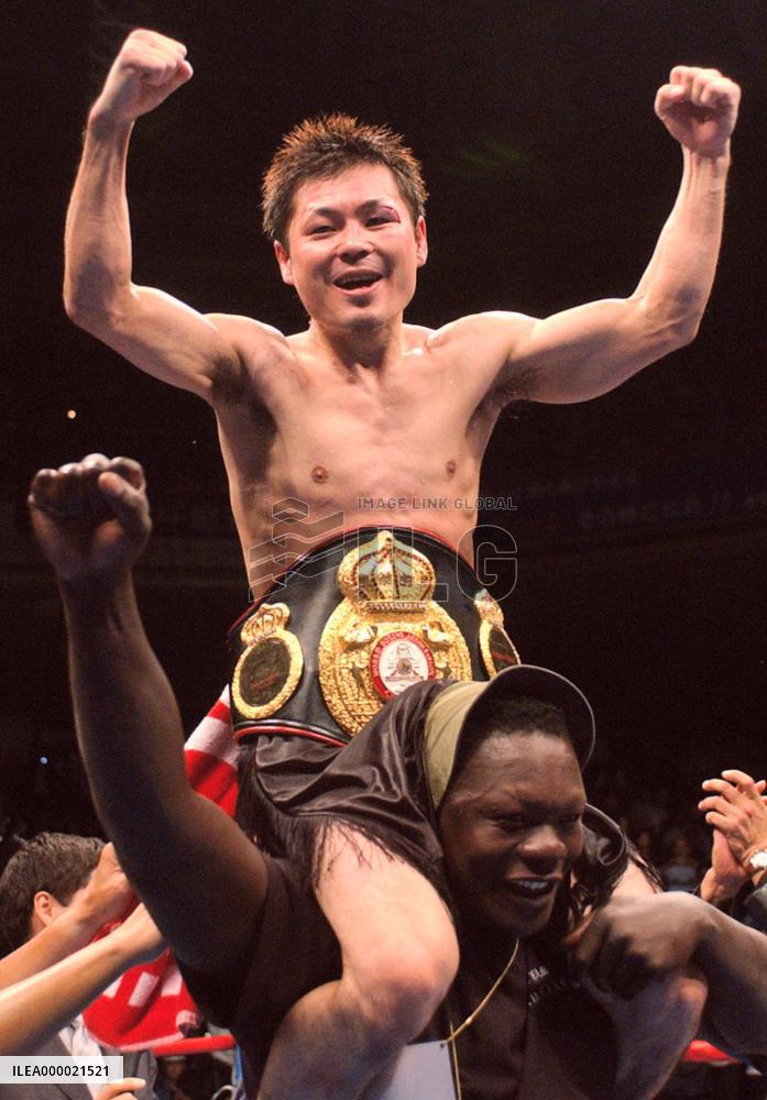 Todaka wins WBA interim bantamweight title
