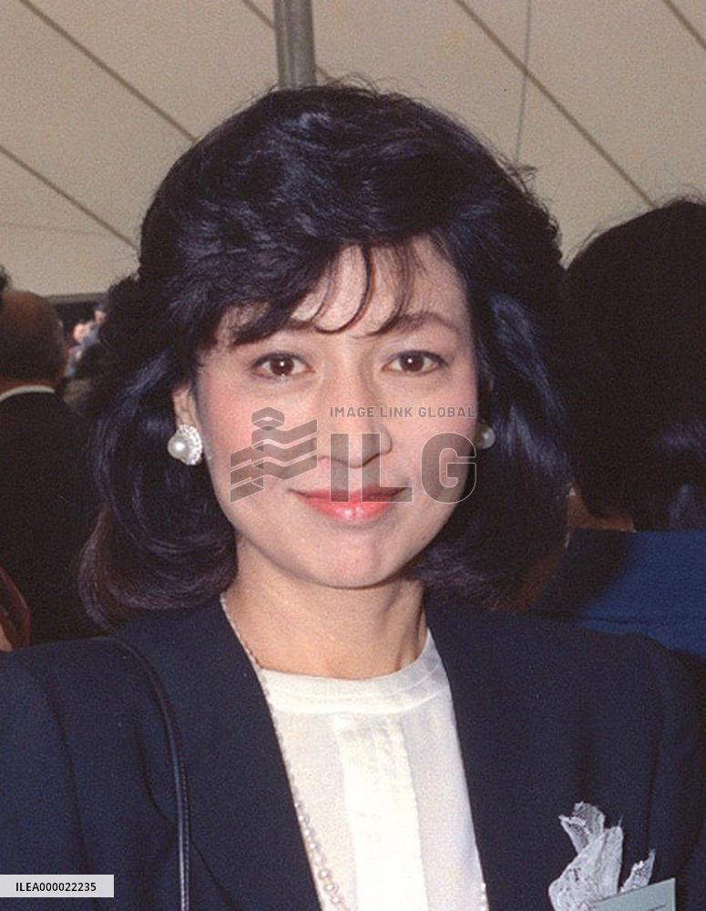TV actress Kobayashi dies at 66
