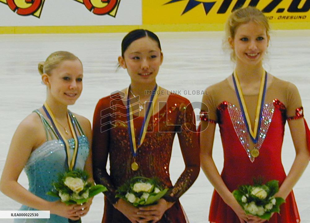 (2)Ando captures 2nd title at Junior Grand Prix