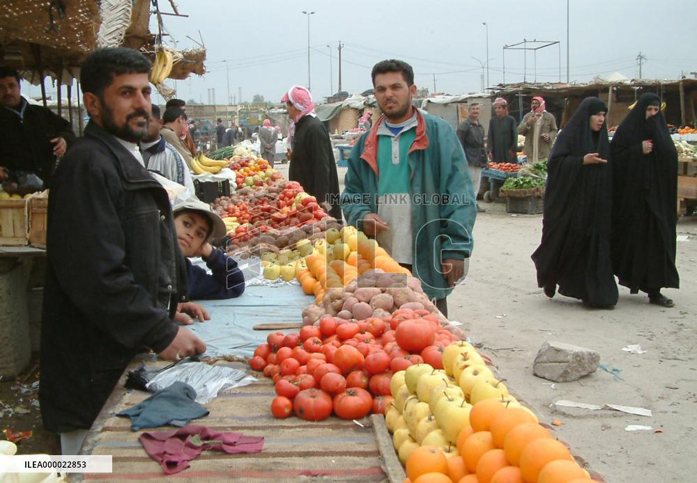 (1)Nearly 90% welcome GSDF dispatch to Iraq: poll