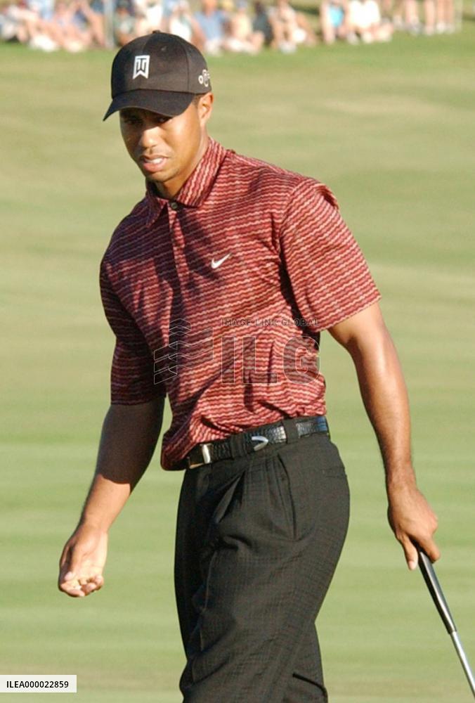 (4)Appleby wins Mercedes Championship