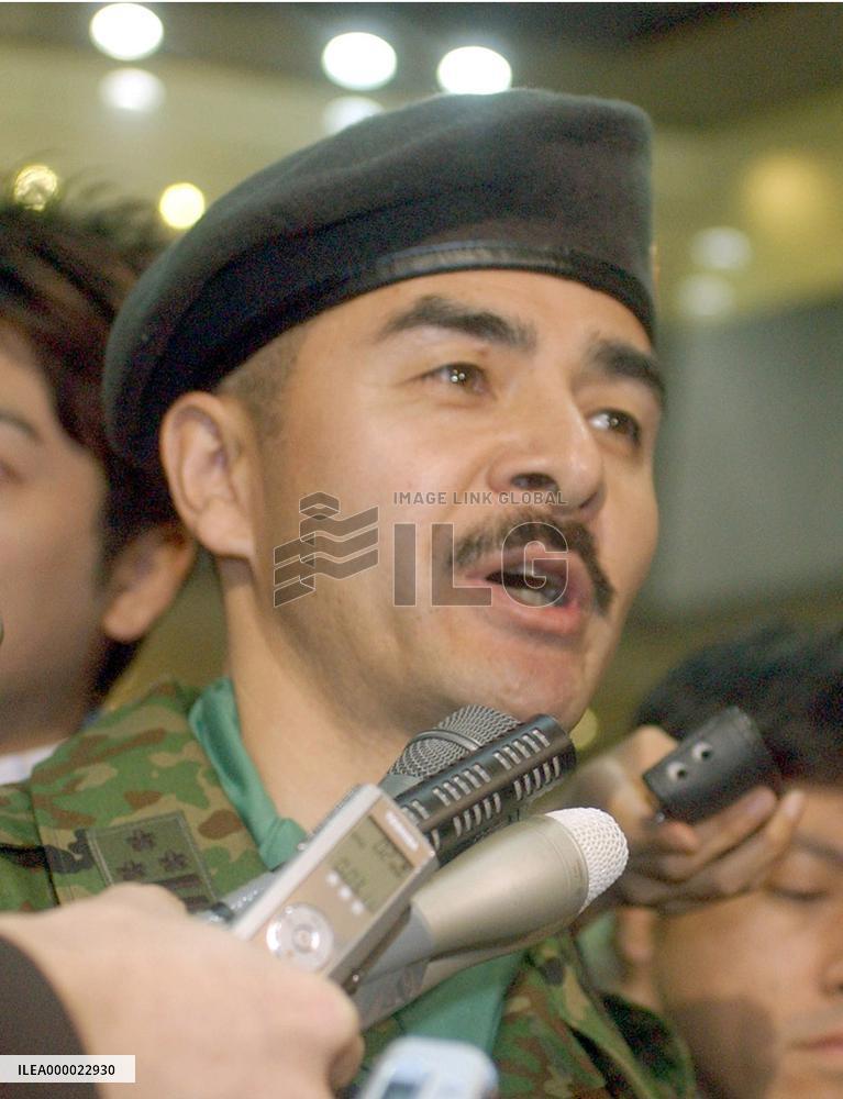 (6)Japan's GSDF advance team leaves for Iraq