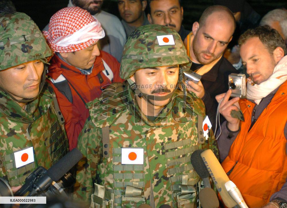 (4)Japan's ground troops arrive in Samawah