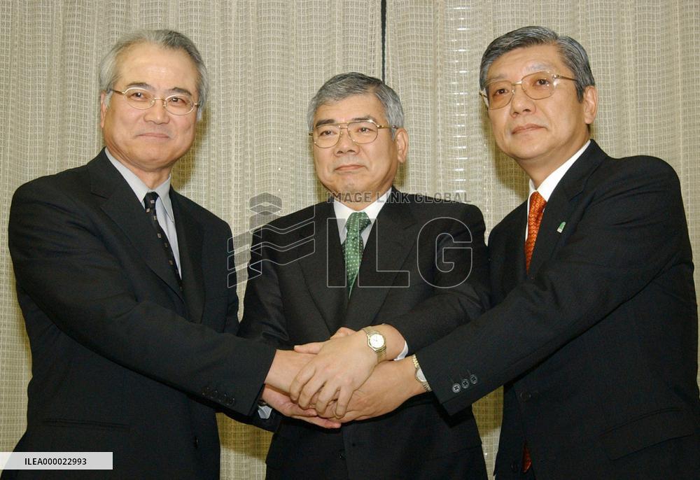 Nippon Shinpan to merge with UFJ Card