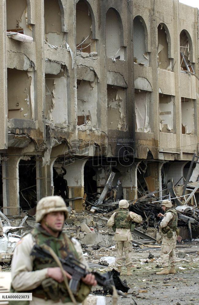 3 Iraqis killed by car bomb in central Baghdad
