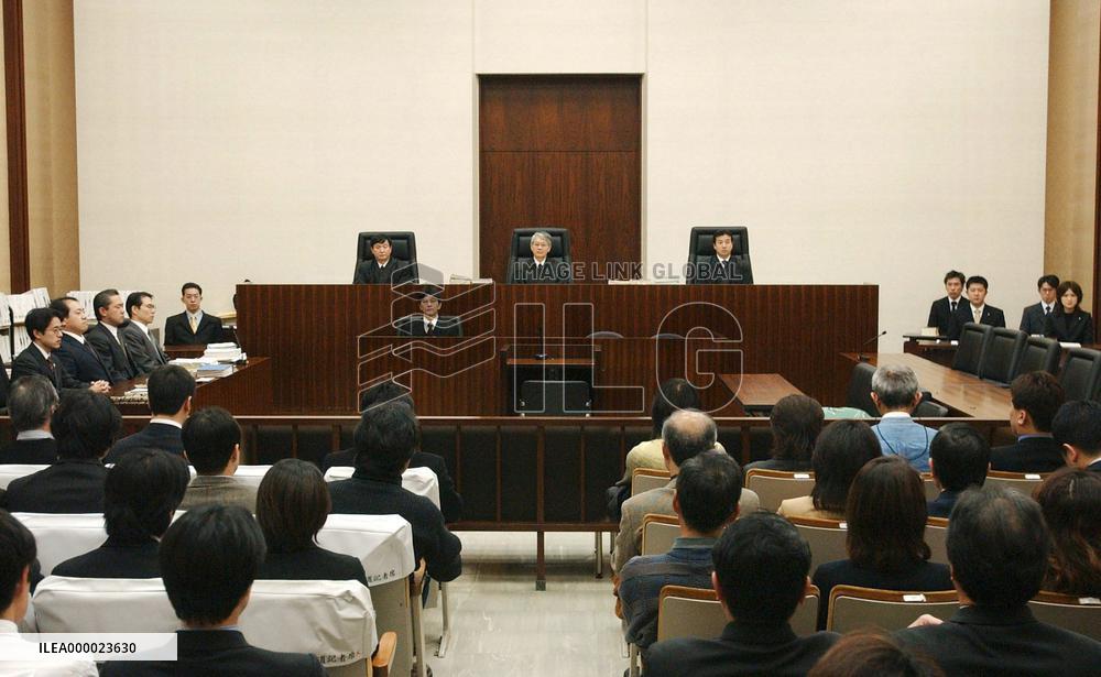 (5)AUM founder Asahara to face verdict