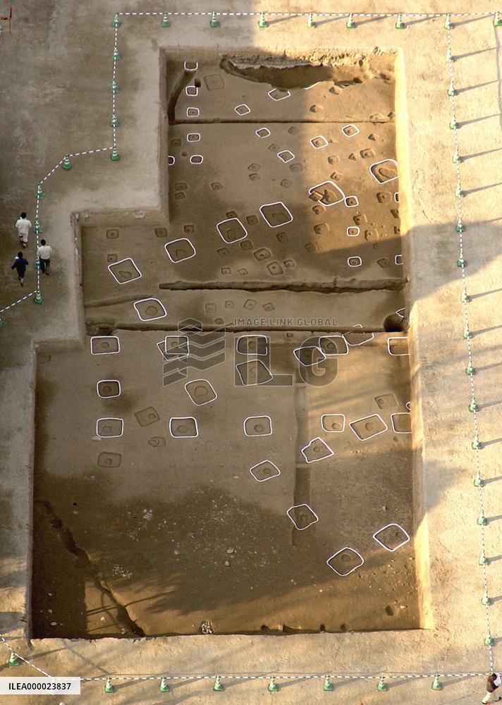 (3)Main building of Soga no Umako's residence found in Nara Pref