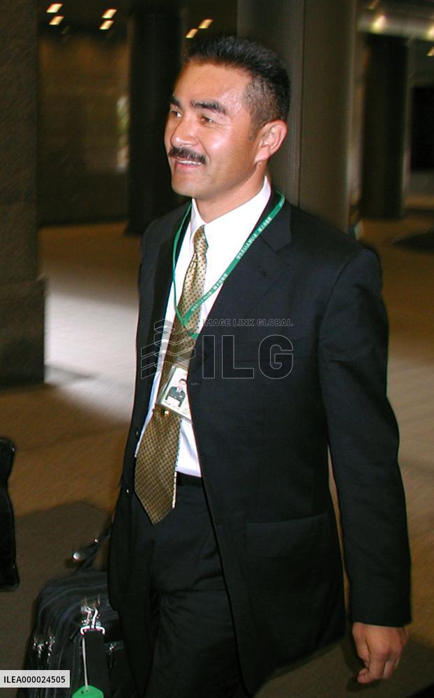 GSDF unit head in Iraq returns to Japan to report