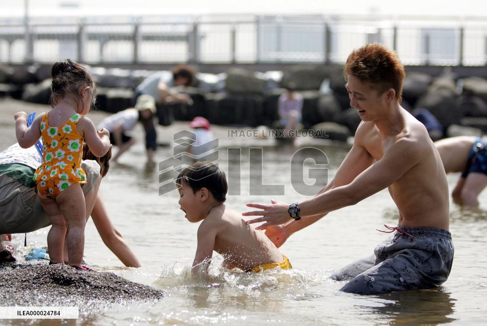 Mercury rises as summer-like heat hits Kanto plains