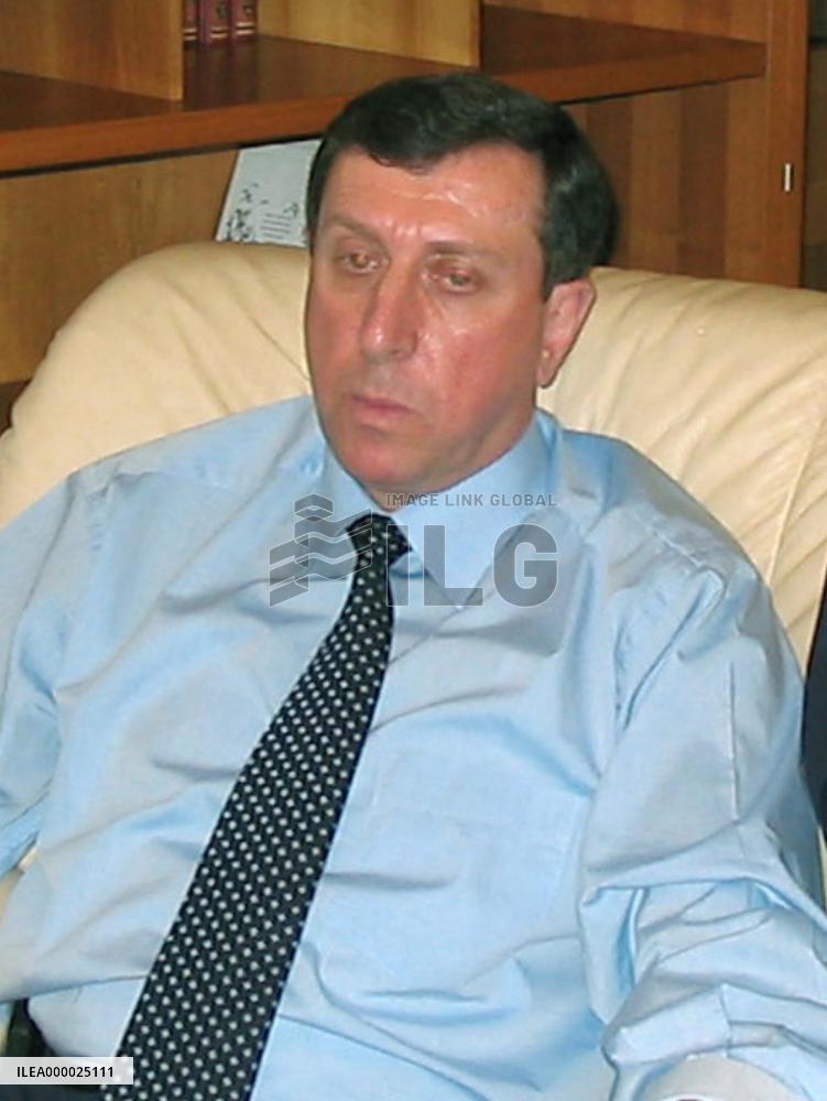 Russian energy head backs priority for Japan-proposed route