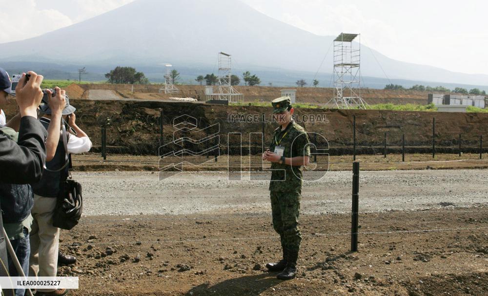 (1)Drilling facility resembling GSDF camp in Samawah unveiled