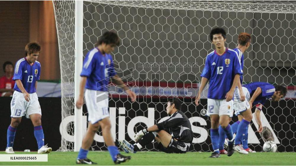 (1)Australia beat Japan 1-0 in Olympic warm-up