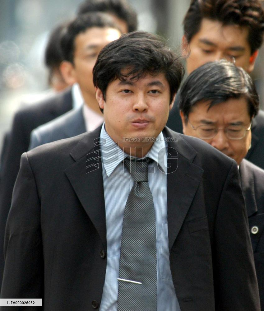 File-sharing software creator pleads not guilty to piracy