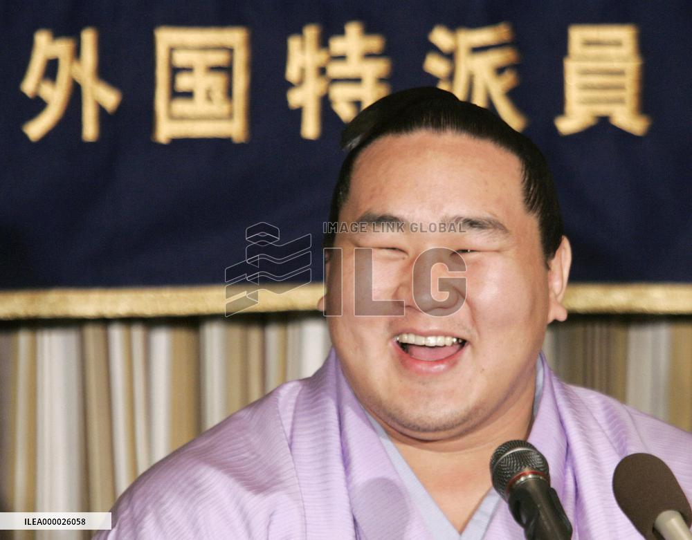 Asashoryu staying on top of game as yokozuna