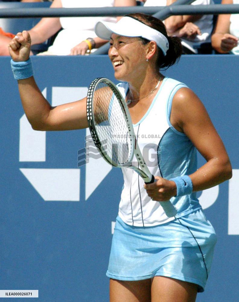 Sugiyama breezes into 4th round at U.S. Open