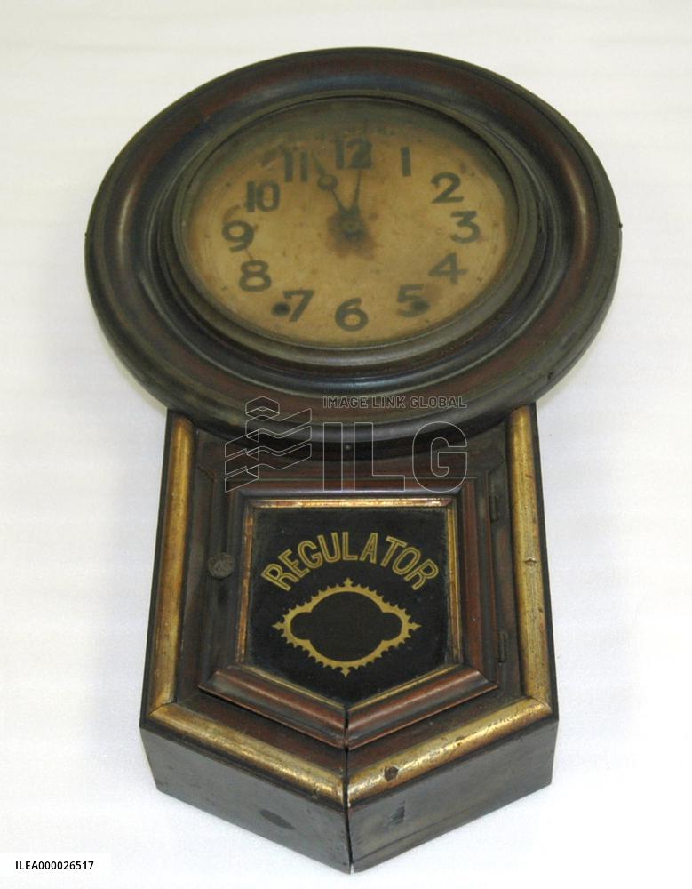 Wall clock donated to Nagasaki Atomic Bomb Museum