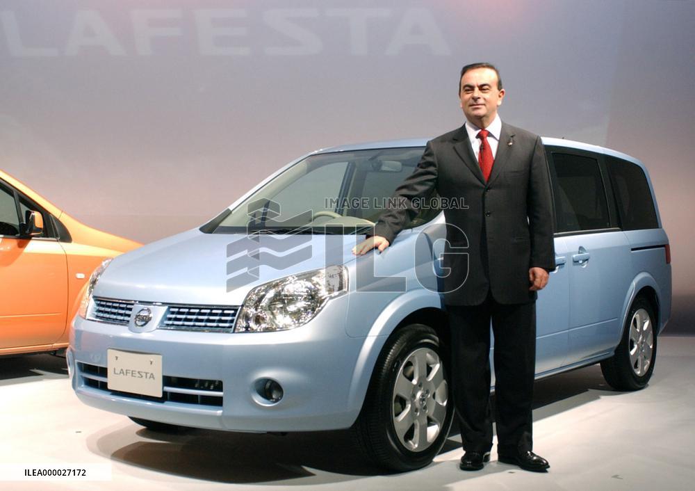 Nissan unveils Lafesta minivan with biggest panoramic glass roof