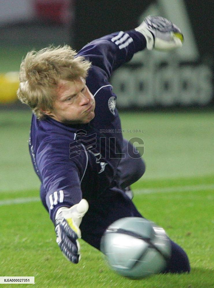 (2)Germany practice ahead of Japan friendly