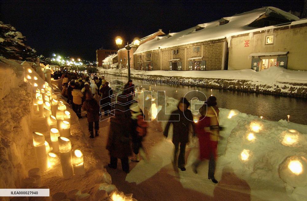 Candlelight event starts in Otaru, Hokkaodo