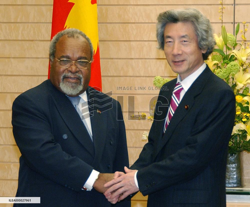 Japan backs Papua New Guinea's rice-growing plan