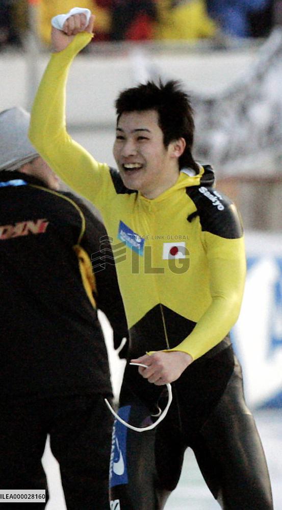 Kato wins men's 500-m speed skating championships