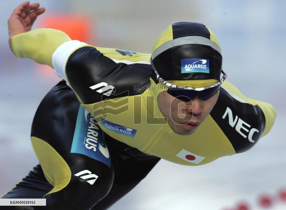 Speed skater Shimizu books place in next year's Winter Olympics