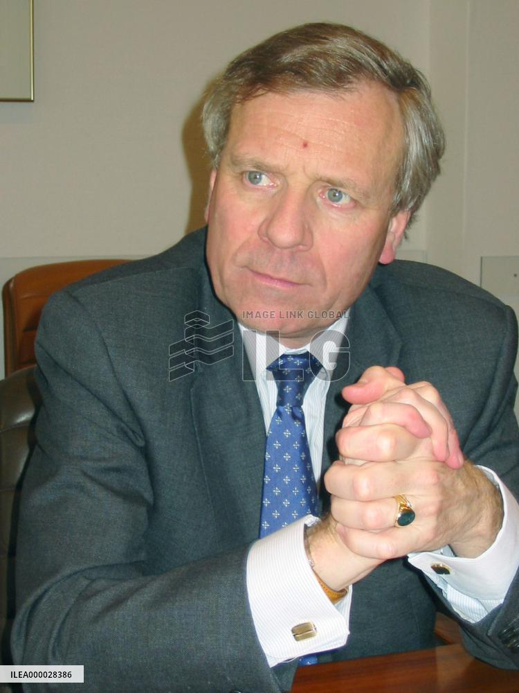 NATO expects Japan to expand contribution to Afghanistan, Iraq