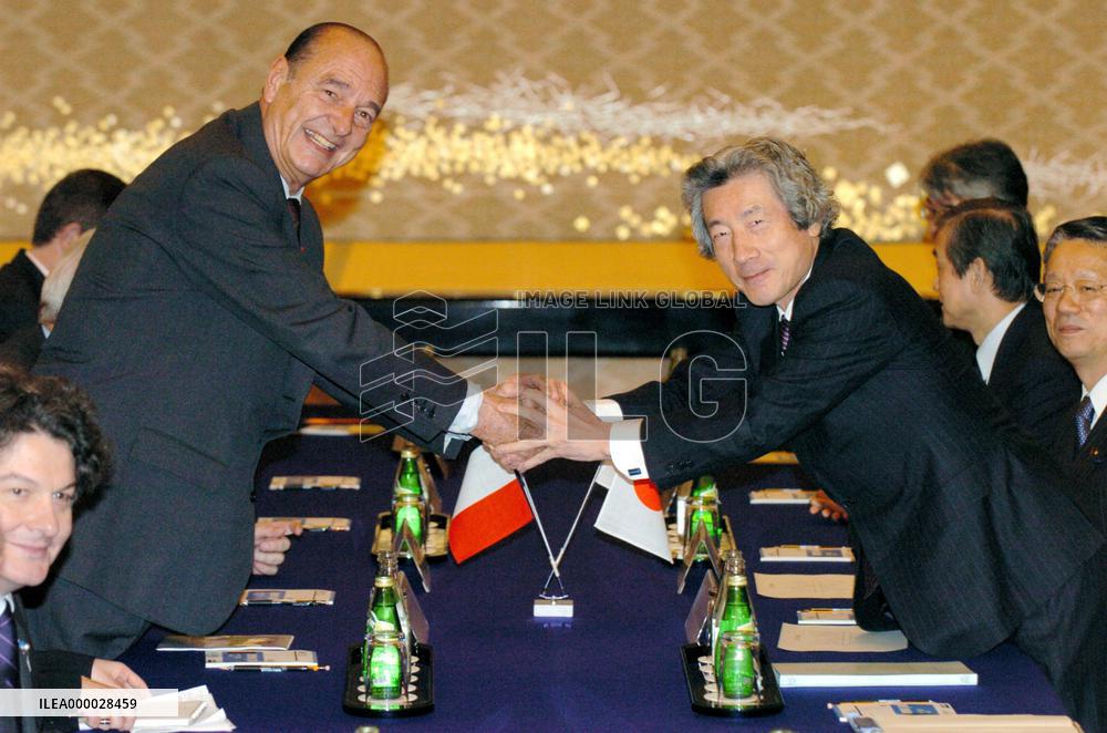 Chirac, Koizumi agree to cooperate on U.N. reform, N. Korea