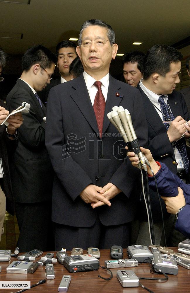 Machimura airs view over anti-Japanese protests in China