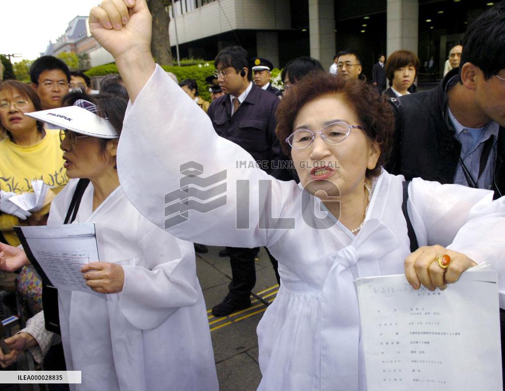 (2)Court rejects suit over Koizumi, Ishihara visits to Yasukuni