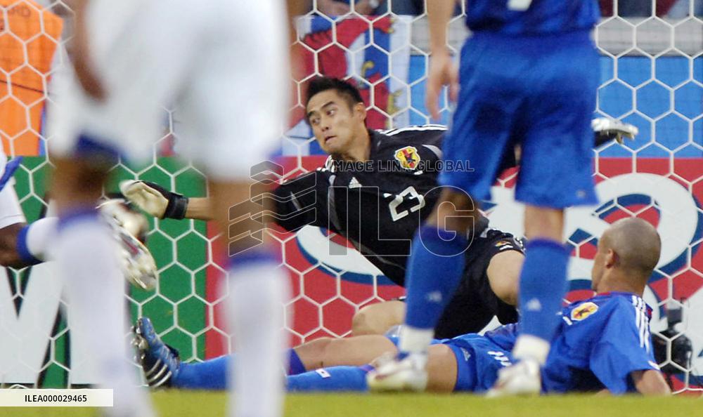 (4)Japan bow out of Confeds after holding Brazil