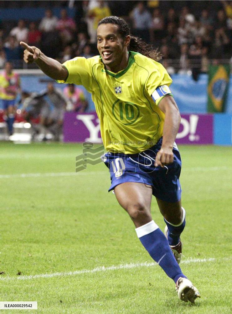 Brazil beat Argentina in Confederations Cup final