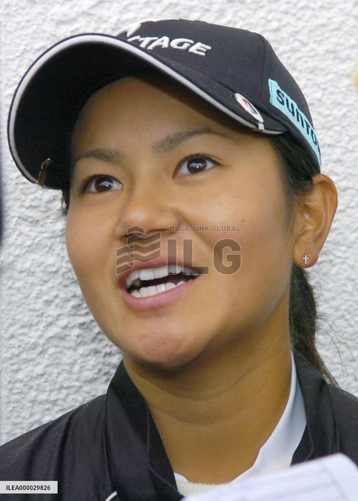 Miyazato makes strong start in rain at British Open