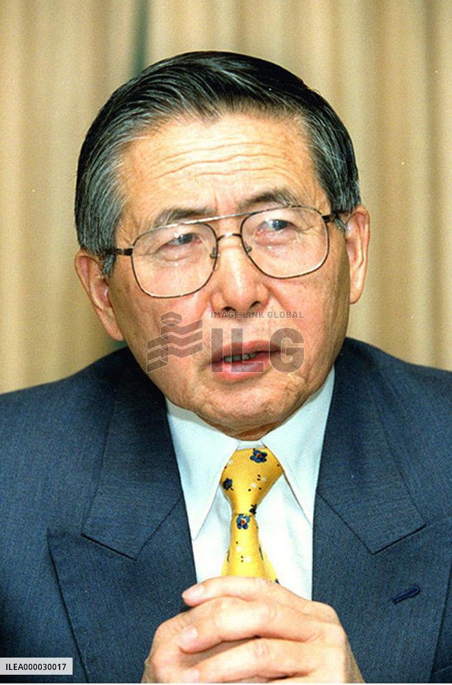 Fujimori mulls running for Peru presidency without returning hom